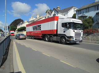 Illustration for article titled ​How to find the best removal company for your house move